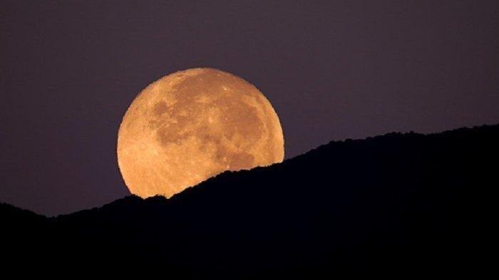 Ilustrasi - BERSIAPLAH! Ini Arti Mimpi Melihat Bulan Sabit, Pertanda Akan Dilanda Kesusahan