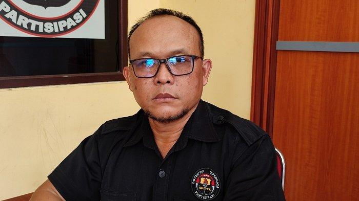 Kasi Humas Polres Buleleng, AKP Gede Darma Diatmika, saat dikonfirmasi membenarkan ihwal kabar tersebut. Dikatakan dia, Slamet meninggal dunia pasca menjalani perawatan di RSUD Buleleng. 