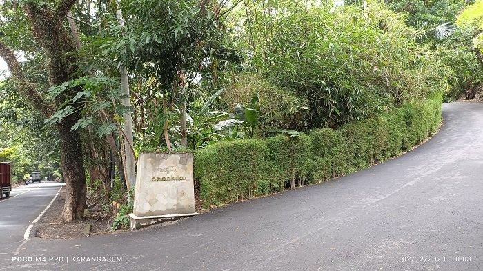 Tampak depan hotel tempat Bunga Citra Lestari atau yang akrab disapa BCL bakal melaksanakan resepsi pernikahannya hari ini Sabtu 2 Desember 2023 di Karangasem, Bali.