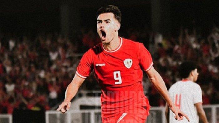 Muncul nama pemain muda seperti Jens Raven, yang coba didorong masuk ke dalam skuad Shin Tae-yong untuk menjadi opsi di lini depan.