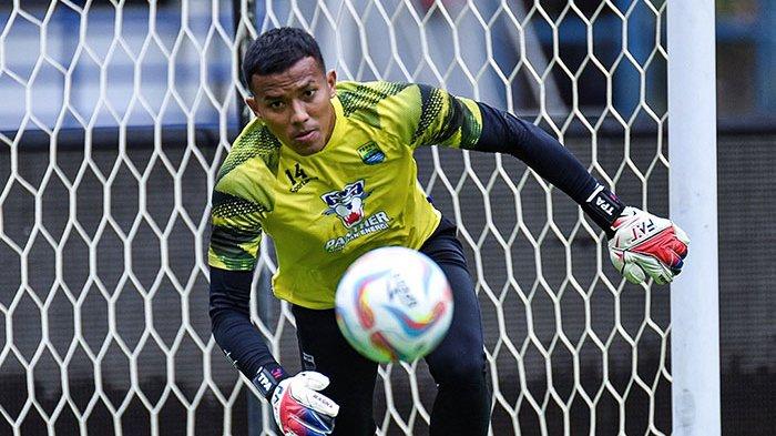 Meskipun begitu Teja Paku Alam memang sempat mengalami cedera pada lengan kanannya, saat Persib Bandung akan menjamu Barito Putera di Stadion Gelora Bandung Bandung Lautan Api (GBLA) pada Minggu, 13 Agustus 2023 lalu.