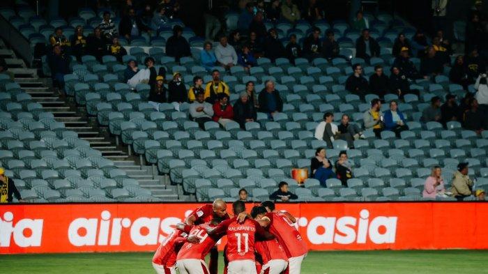  Pertandingan CC Mariners VS Bali United di Industree Group Stadium Australia. 
 