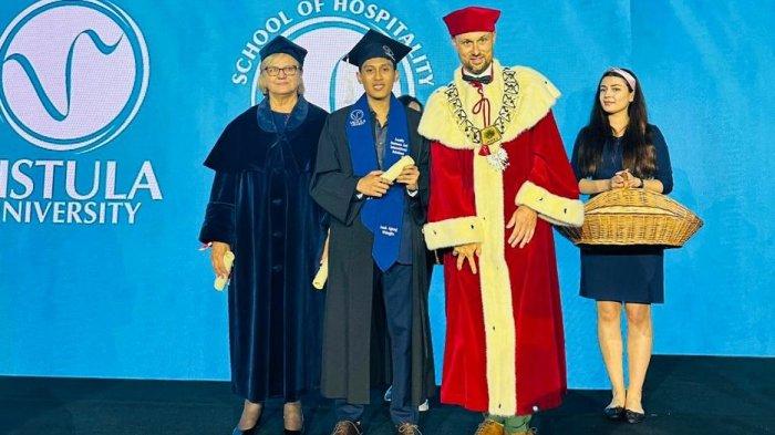 Gungwi membuktikan dirinya kepada orang tua, dengan kuliah yang rajin dan meraih nilai luar biasa sebagai lulusan excellent di Vistula University Poland.