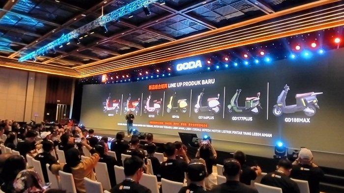  Presentasi pengenalan produk-produk terbaru Goda yang dikenalkan pada kegiatan Goda Cross Future.
