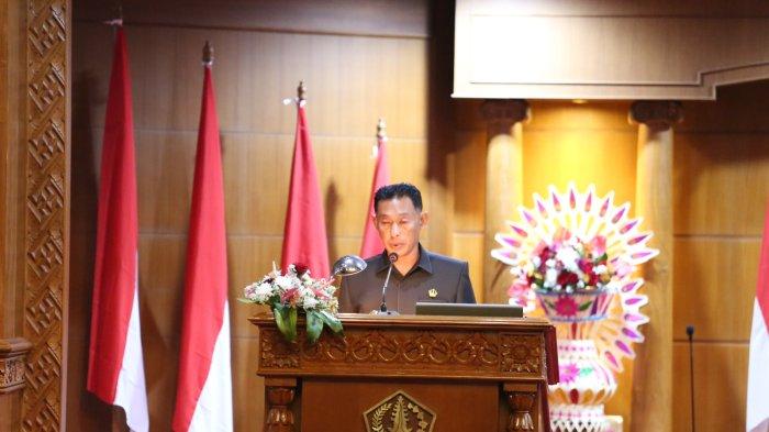 SOSOK - Anggota DPRD Badung, I Wayan Puspa Negara, yang dikonfirmasi mengaku geram akan video tersebut. Seolah hal ini pun telah menistakan simbol Agama Hindu. 