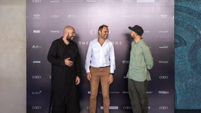 Lev Kroll, CEO Nuanu Creative City (kiri), bersama Johannes Weissenbaeck, Founder dan CEO OXO Group Indonesia (tengah) dan Chris Precht, Desainer Arsitektur.