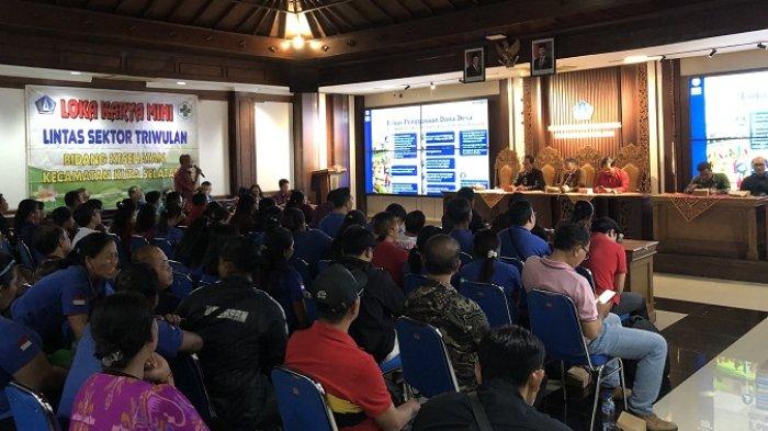 Suasana Lokakarya Mini Lintas Sektor Triwulan Bidang Kesehatan Kecamatan Kuta Selatan yang dihadiri Ketua dan Anggota Komisi IV DPRD Kabupaten Badung.