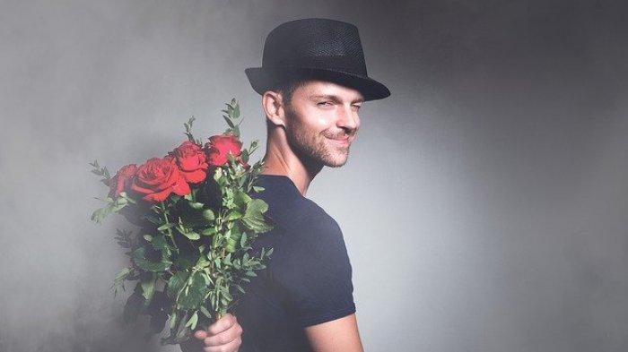 45 Kalimat Ucapan Terima Kasih Ketika Pacar Memberikan Bunga