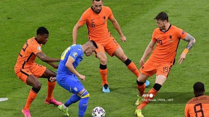 Dumfries Jadi Pahlawan, Belanda Raih Hasil Imbang