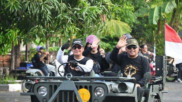 MENINGKATKAN PARTISIPASI - KPU Provinsi Bali menggelar Ride Music for Democracy, Minggu (3/11). Acara ini untuk meningkatkan partisipasi masyarakat pada Pilkada Serentak yang akan berlangsung pada 27 November 2024,