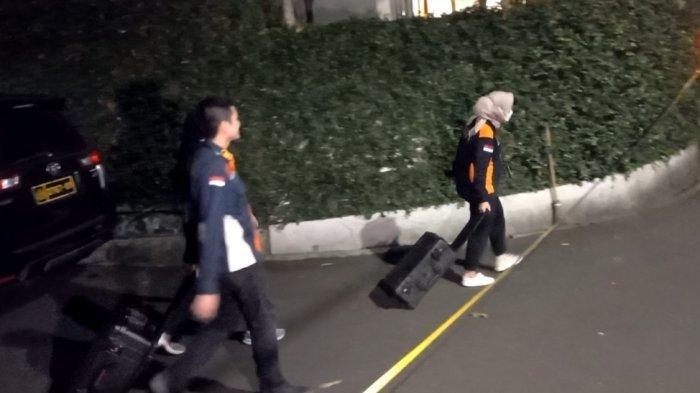 UPDATE Kasus Brigadir J, Tim INAFIS Mabes Polri Bawa Koper dari Rumah ...