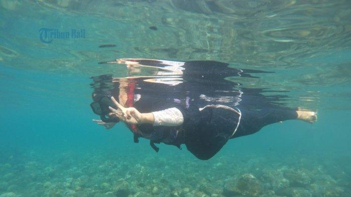 Wisatawan mancanegara (wisman) mengeluhkan infrastruktur jalan di Karangasem. Pantai Amed, Desa Purwakerti, Kecamatan Abang dan Pantai Candidasa, Kecamatan Karangasem mendapat sorotan ini.