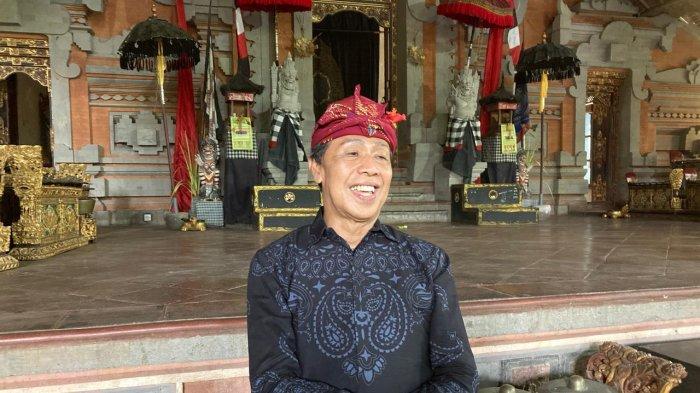 SOSOK - Anak Agung Oka Dalem, saat wawancara di Peliatan Ubud. Beliau adalah penerus dari maestro legong dan kebyar Peliatan, mendiang Anak Agung Gde Ngurah Mandera.