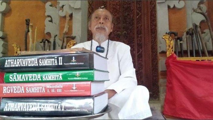 Ida Rsi Bhujangga Waisnawa Putra Sara Shri Satya Jyoti