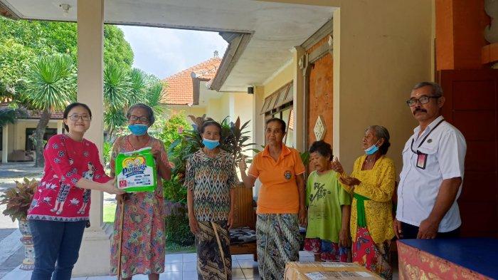 Kaneshiro Bali kembali menunjukkan kepedulian nyata, terhadap masalah kemanusiaan dan sosial di Pulau Dewata. 

Usai bersinergi dengan Prochiz menyalurkan bantuan di Yayasan Cipta Bali Berbagi, Jalan Dewata, Gang Remagi No. 99R, Sidakarya, Denpasar, Senin, 4 Maret 2024.