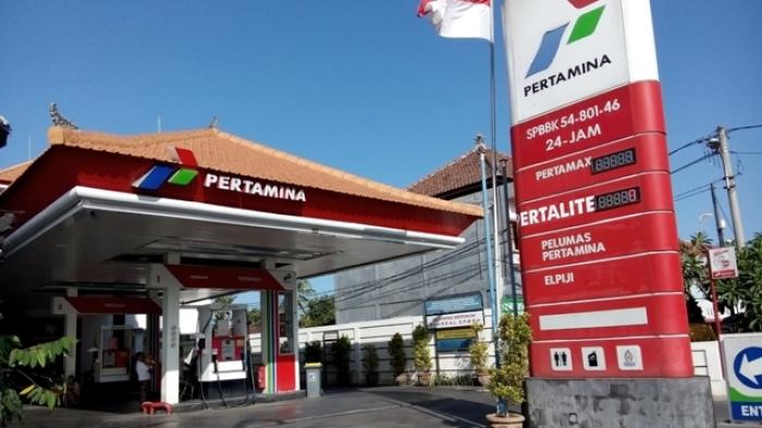 Terkait bule atau wisatawan mancanegara (wisman) yang menggunakan BBM bersubsidi yaitu Pertalite di Bali, Pertamina angkat bicara.