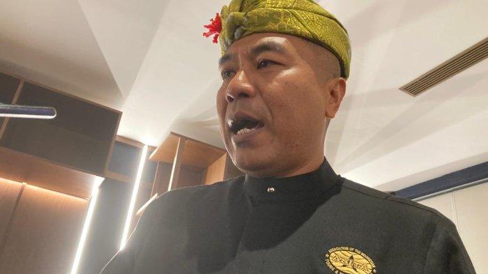 Putu Winastra - DPD Asita Bali, sebagai asosiasi yang menaungi biro perjalanan wisata (BPW), merupakan lokomotif pariwisata sekaligus sebagai duta promosi destinasi wisata. 