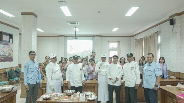 Dinas Koperasi Usaha Kecil Menengah dan Perdagangan Kabupaten Badung, menggelar pelatihan kuliner tradisional tahun 2024. Pelaksanaan sendiri dilaksanakan di Ruang Cempaka Dinas Koperasi, UKM dan Perdagangan Kabupaten Badung.