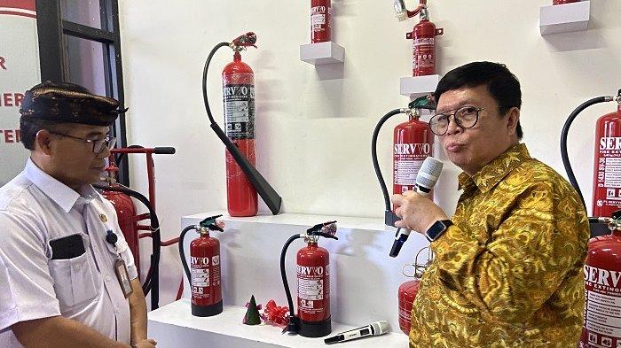 Situasi pengenalan Alat Pemadam Api Ringan (APAR).