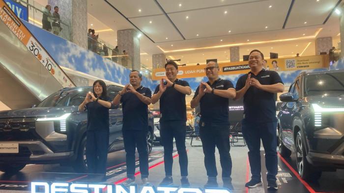 PT Mitsubishi Motors Krama Yudha Sales Indonesia (MMKSI), distributor resmi kendaraan penumpang dan niaga ringan dari Mitsubishi Motors Corporation (MMC) di Indonesia.