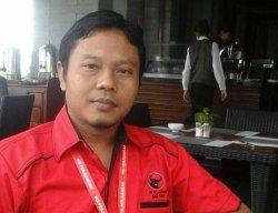 Inilah sosok I Komang Budi Arcana, seorang politikus Partai Demokrasi Indonesia Perjuangan (PDIP) asal Provinsi Sulawesi Barat (Sulbar).