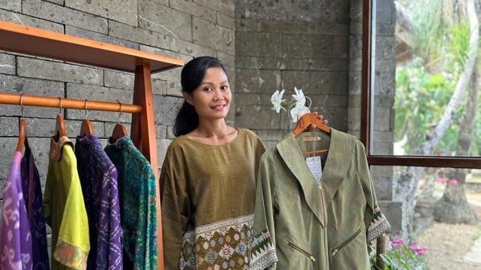 Komang Lusi menuturkan sangat bangga dapat terlibat dalam fashion show berskala internasional tersebut. Sejak kecil, ia memang lekat dengan dunia garmen, tukang jahit, berbagai jenis kain, mesin jahit, karena orang tuanya yang memiliki usaha garmen.