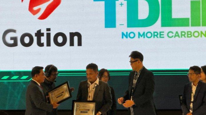 Mengusung tema 