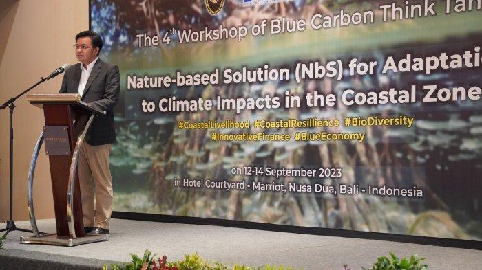 Dalam rangka memanfaatkan ekosistem pesisir hingga mendorong ekosistem karbon biru (blue carbon) sebagai solusi adaptasi berbasis alam, Kemenko Marves bersama dengan Indian Ocean Rim Association (IORA) Blue Carbon Hub melaksanakan 'The 4th Workshop of Blue Carbon Hub Think Thank - IORA' di Bali, pada tanggal 12 hingga 14 September 2023.