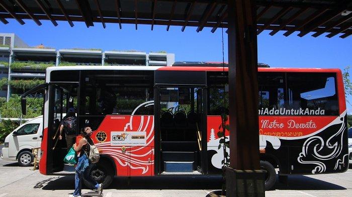 BEROPERASI – Armada bus Trans Metro Dewata yang beroperasi di wilayah Sarbagita.