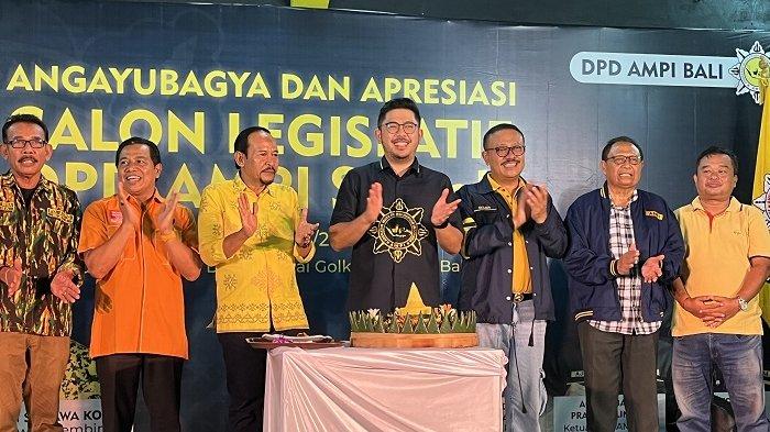 Jago Pilkada - Wakil Ketua Bidang OKK DPD Golkar Bali, Dewa Made Suamba Negara dalam acara syukuran AMPI Bali menyebut nama baru yang berpotensi diusung Golkar dalam Pilwali Denpasar.
