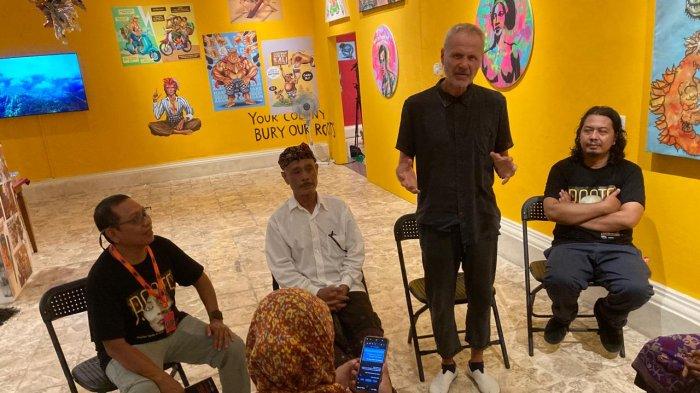 DISKUSI - Pameran Roots di Arma Museum 