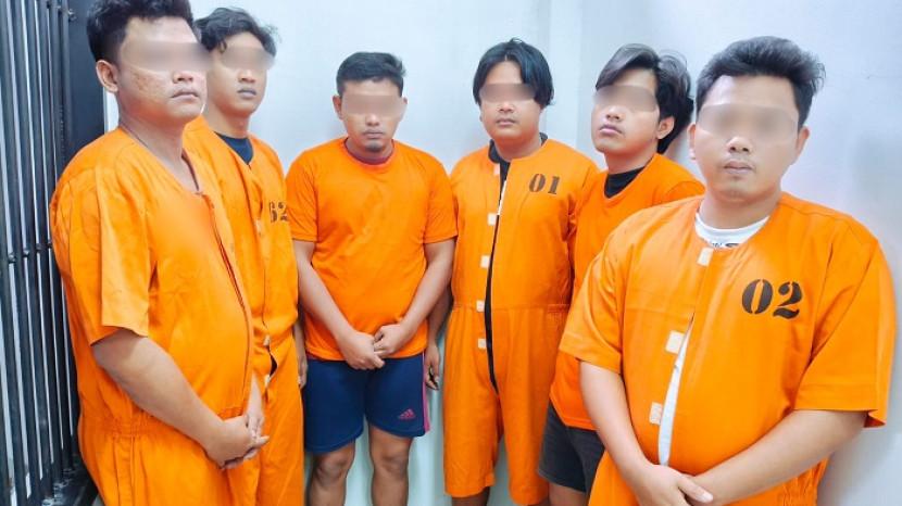 Polisi Ungkap Pengeroyokan Petugas Avsec Bandara Ngurah Rai Bali, 6 Pelaku Terancam 5 Tahun Penjara
