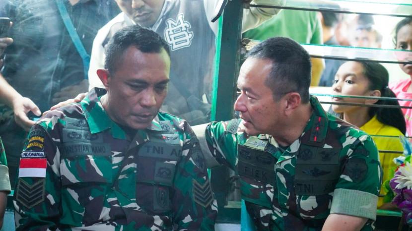 PRADA Lucky Dicambuk & Dipukul Dalam Barak? Pangdam IX/Udayana: Atensi Menteri dan Panglima TNI!