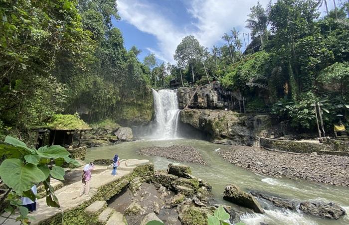Air Terjun Tegenungan