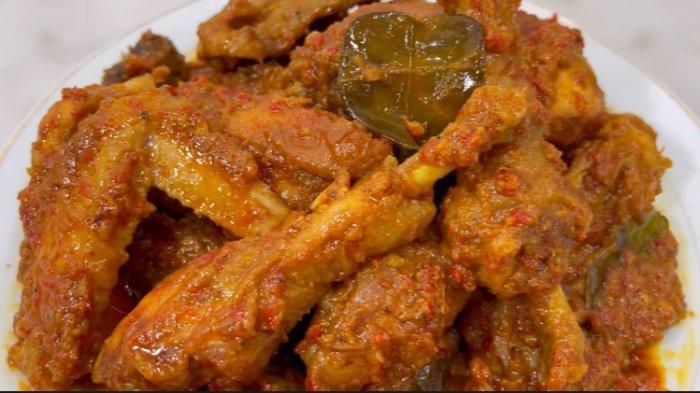 Ayam Bumbu Rujak - LEZAT! Resep Ayam Bumbu Rujak, Cocok Disajikan Saat Makan Bersama Keluarga