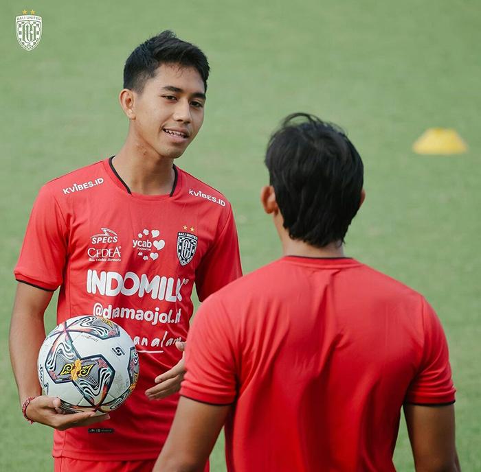 Pemain muda Bali United, Made Tito Wiratama.