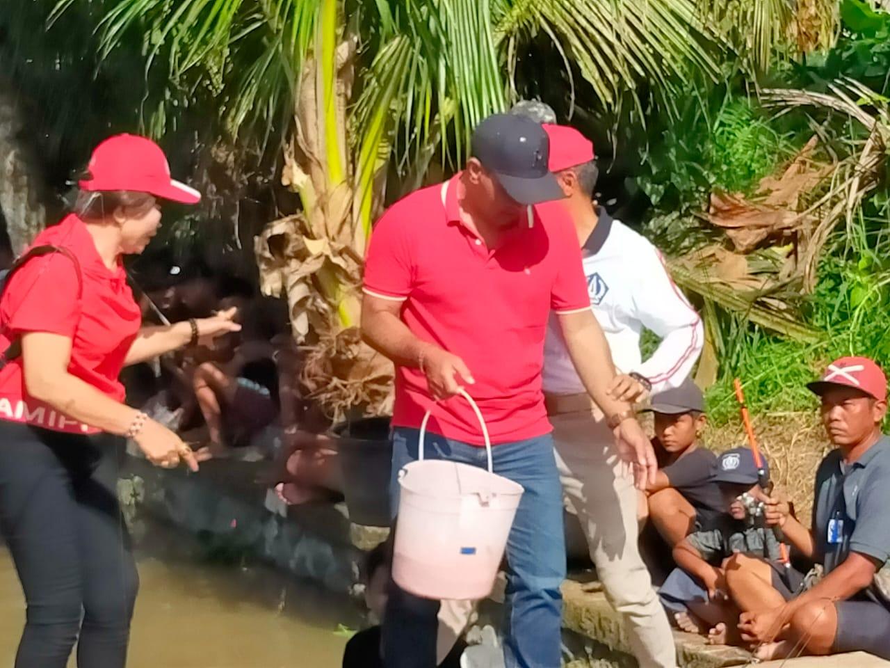 Pelaksanaan lomba mancing yang dilaksanakan di aliran sungai Jabe Pura khayangan Jagat Dalem solo, Desa Sedang Abiansemal pada Minggu 6 Agustus 2023 - Sosialisasikan Cinta Irigasi Bersih, Kelompok Tani Sari Buana Mertha Bali Lakukan Lomba Mancing