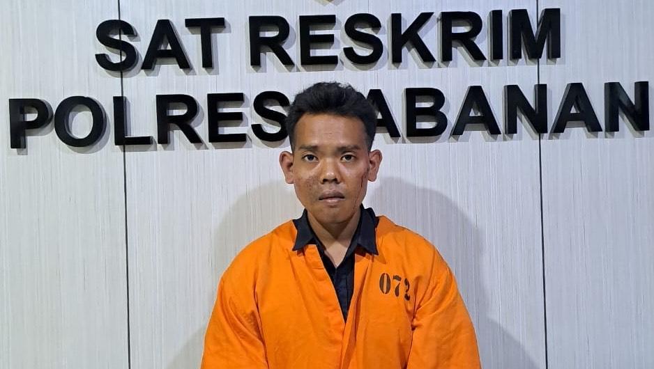 Pelaku yang melakukan pencurian dan pembekapan di Banjar Umbaian.