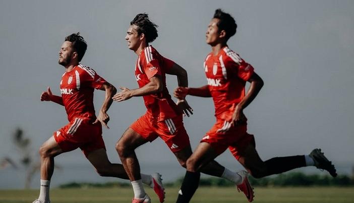 Duel Bali United Kontra Persita: Adu Strategi Lini Tengah