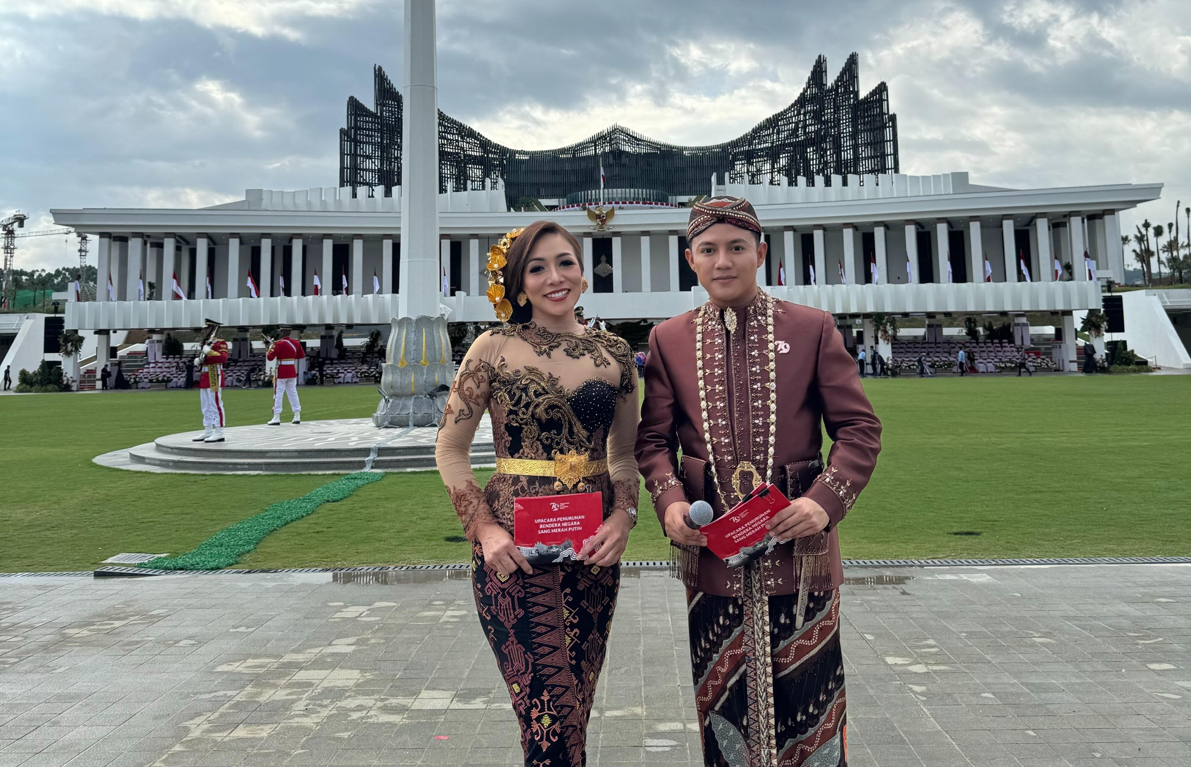 Putu Dessy Fridayanthi saat menjadi pembawa acara HUT RI di IKN - Kisah Putu Dessy Jadi Pembawa Acara HUT RI Di IKN, Tidak Ada Pelatihan Khusus, Di Lokasi Pukul 05.30