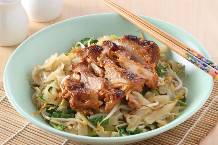 Ilustasi - Resep Kwetiau Goreng, Gurih dan Bergizi