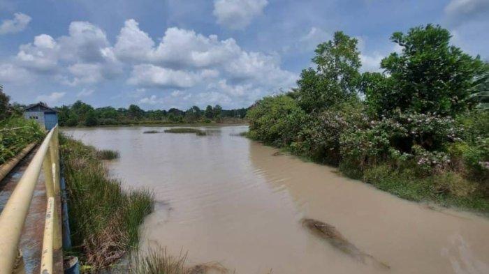 Wabup Bangka Selatan Pantau Pengolahan Limbah di Tukak Sadai