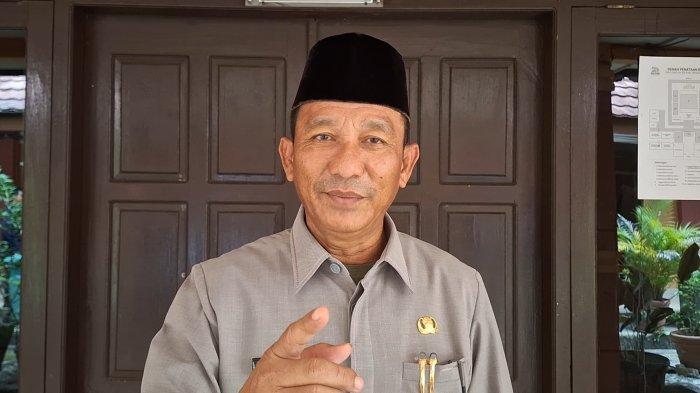 Bupati Belitung Timur, Burhanudin saat ditemui posbelitung.co, Senin (24/7/2023)