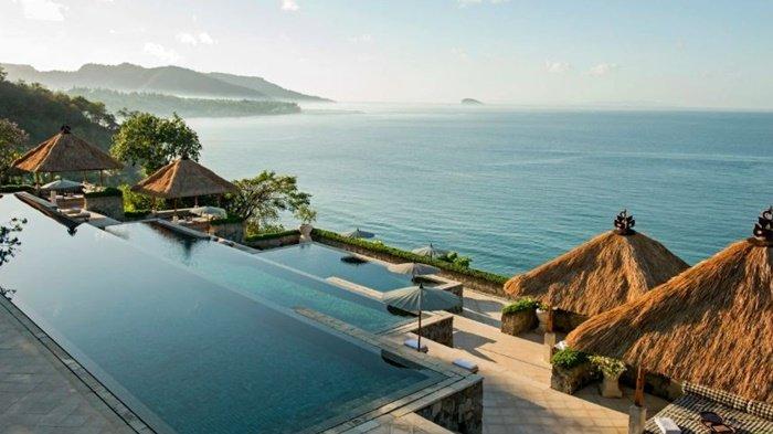Pemandangan di Amankila Resort, Karangasem, Bali lokasi pernikahan BCL dan Tiko Aryawardhana