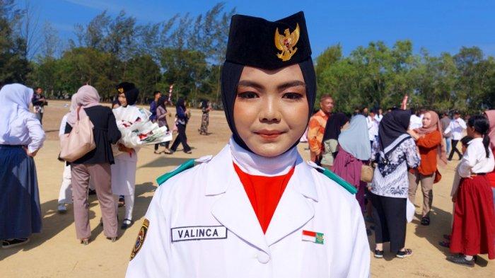 Sosok anak sopir truk pasir yang berhasil sukses menjadi pembawa baki di Bangka.