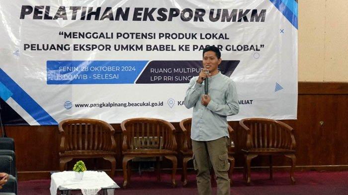 Lukman nuhung, Direktur PT CCB saat membagikan succes story ekspor daun kering kepada UMKM di Pulau Bangka.