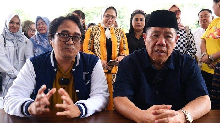 DIALOG RUANG TENGAH -- Wawancara Pemimpin Redaksi Bangka Pos Ade Mayasanto bersama Gubernur Bangka Belitung terpilih Hidayat Arsani dalam Dialog Ruang Tengah, Selasa (25/2/2025).