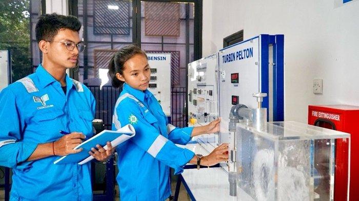 ITPLN -- Ilustrasi mahasiswa ITPLN sedang melakukan pembelajaran di laboratorium kampus. Melalui kerja sama dengan Kementerian Pendidikan Tinggi, Sains, dan Teknologi, PLN berkomitmen untuk terus mendukung kolaborasi riset, inovasi, dan penguatan SDM nasional di sektor energi dengan memberikan ruang bagi dosen, mahasiswa, dan peneliti dalam mengembangkan kapasitasnya melalui pembinaan, sosialisasi, dan advokasi.