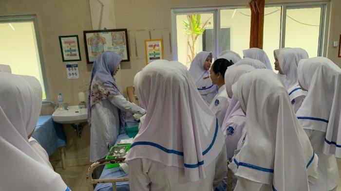 Penerapan Pembelajaran Team Based Project (TBP) sebagai strategi Peningkatan Kemampuan Pemecahan Masalah dalam mata kuliah Keperawatan Medical Bedah
