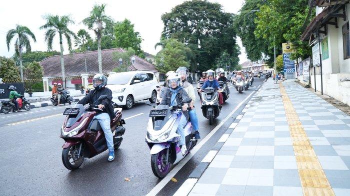 Puluhan Honda PCX Roadsync Modifikasi dalam Ngabuburide